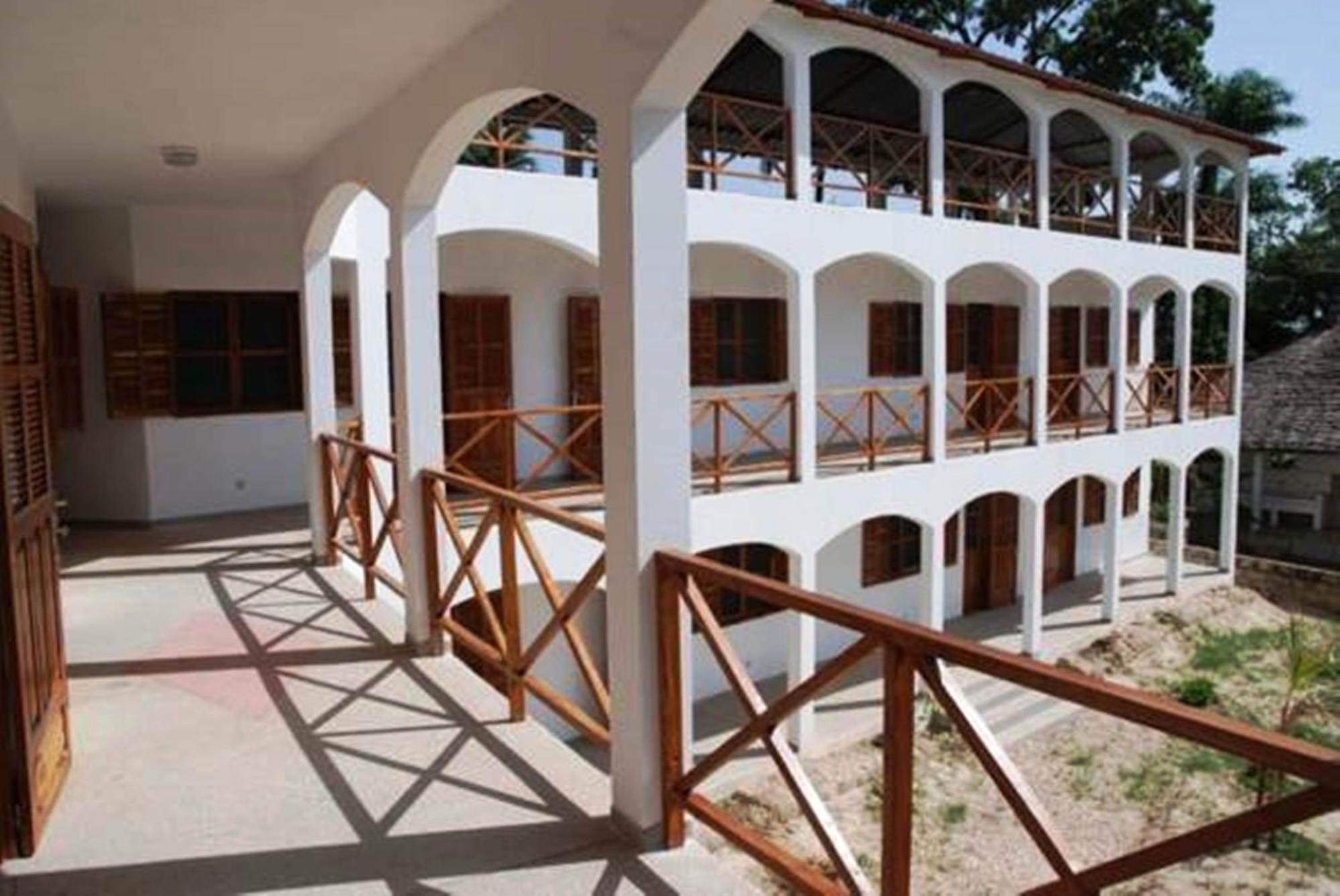 Casa Motel Ziguinchor Exterior photo